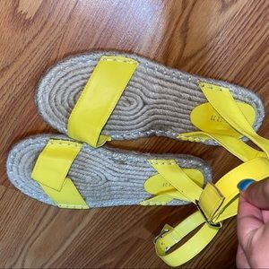 Highlighter 2 strap sandals